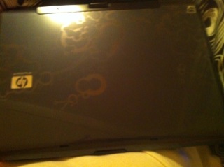 HP TouchSmart tx2-1370us outside